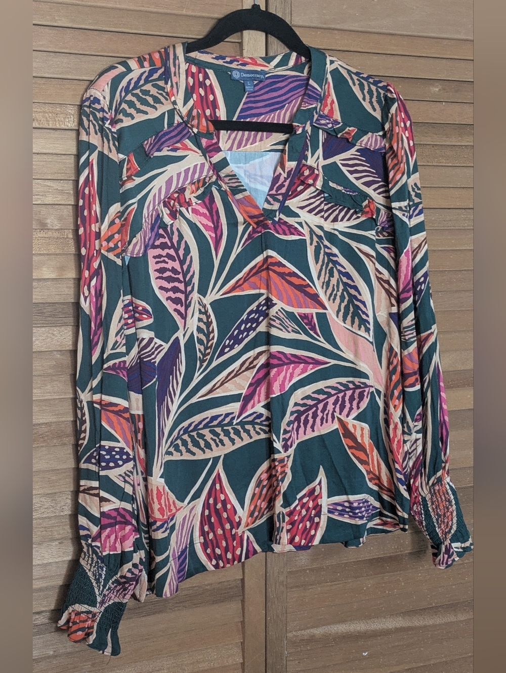 🔥FINAL🔥Democracy Women's V-Neck Floral Leaf Print Blouse in Multi-Color